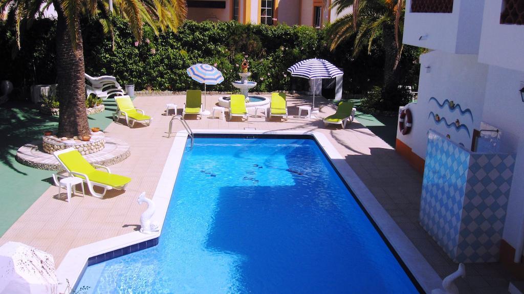 Palm Villa Estudios Lagos Exterior photo